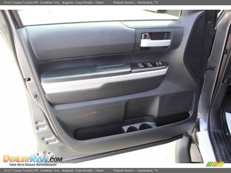 2019 Toyota Tundra SR5 CrewMax 4x4 Magnetic Gray Metallic / Black Photo #9
