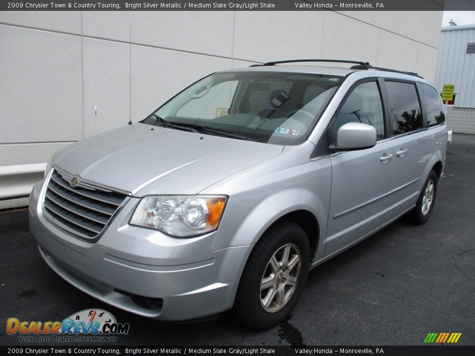 2009 Chrysler Town & Country Touring Bright Silver Metallic / Medium Slate Gray/Light Shale Photo #8