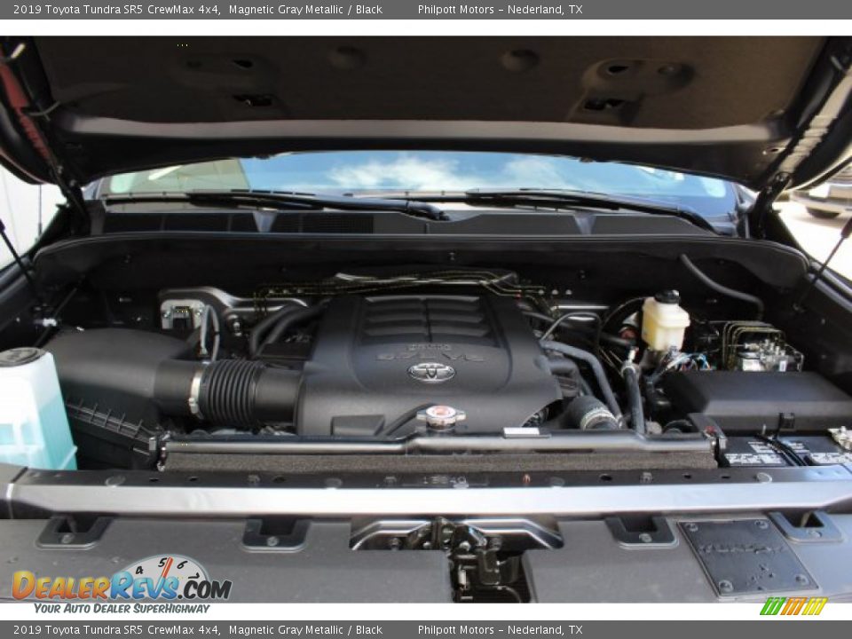 2019 Toyota Tundra SR5 CrewMax 4x4 Magnetic Gray Metallic / Black Photo #24