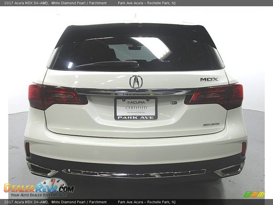 2017 Acura MDX SH-AWD White Diamond Pearl / Parchment Photo #3