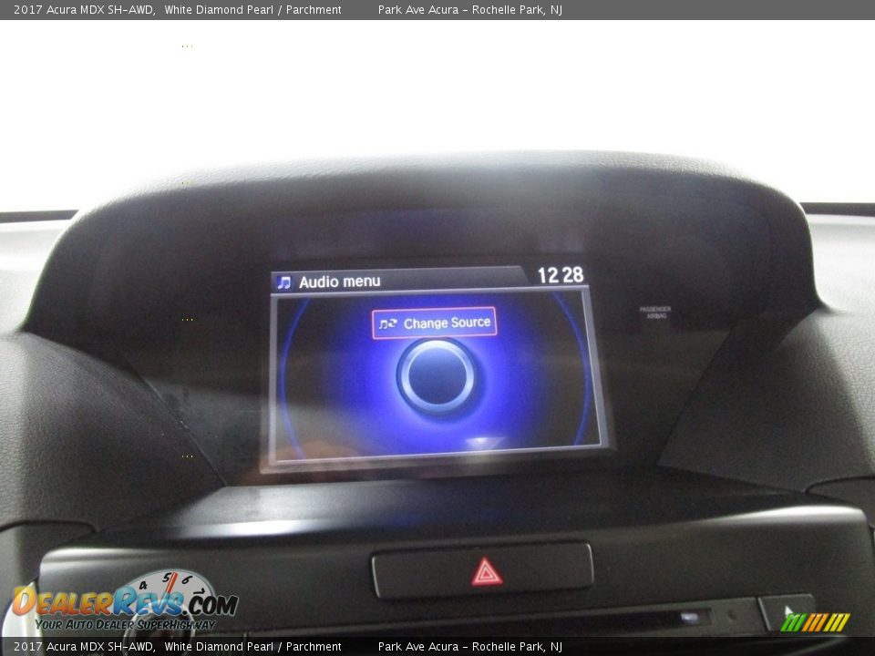 2017 Acura MDX SH-AWD White Diamond Pearl / Parchment Photo #29