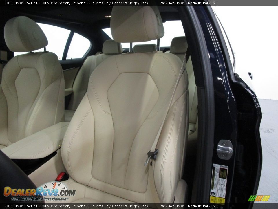 2019 BMW 5 Series 530i xDrive Sedan Imperial Blue Metallic / Canberra Beige/Black Photo #8