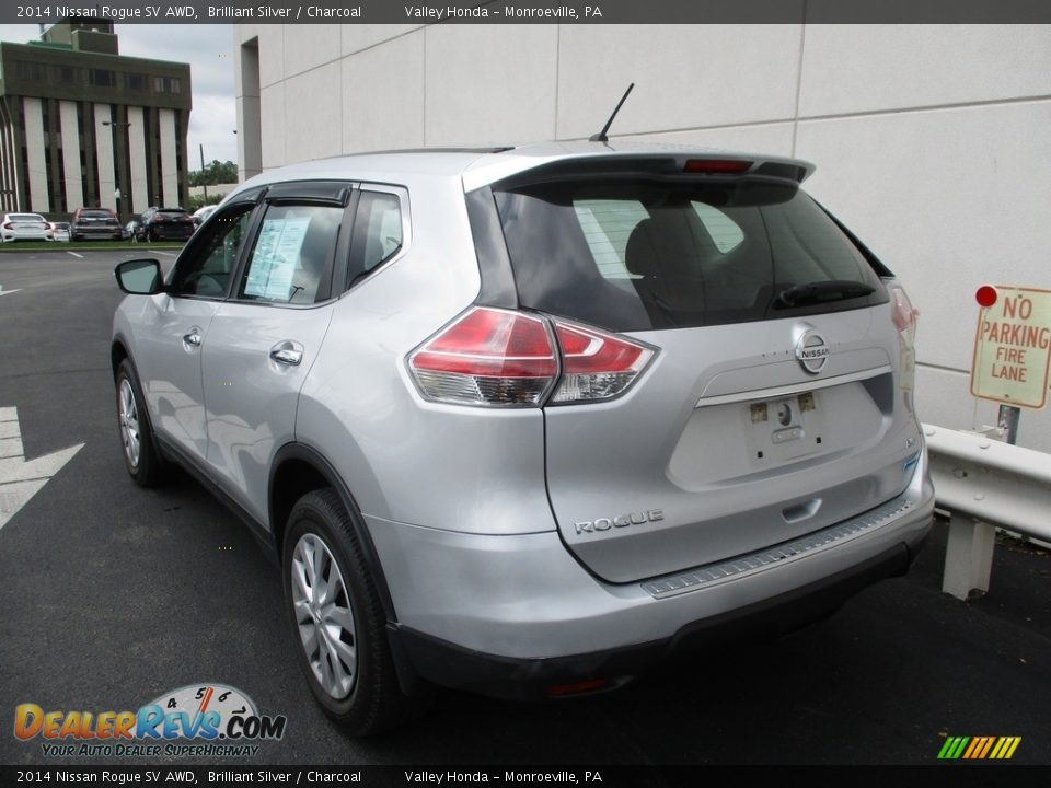 2014 Nissan Rogue SV AWD Brilliant Silver / Charcoal Photo #3