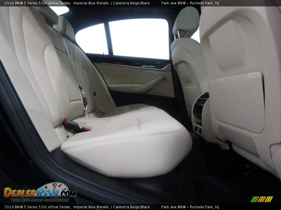 2019 BMW 5 Series 530i xDrive Sedan Imperial Blue Metallic / Canberra Beige/Black Photo #18