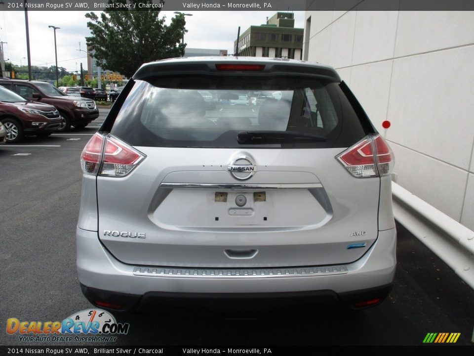 2014 Nissan Rogue SV AWD Brilliant Silver / Charcoal Photo #4