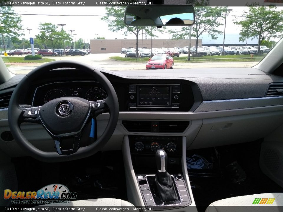 2019 Volkswagen Jetta SE Black / Storm Gray Photo #4