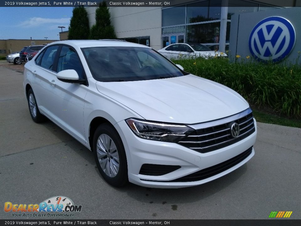 2019 Volkswagen Jetta S Pure White / Titan Black Photo #1