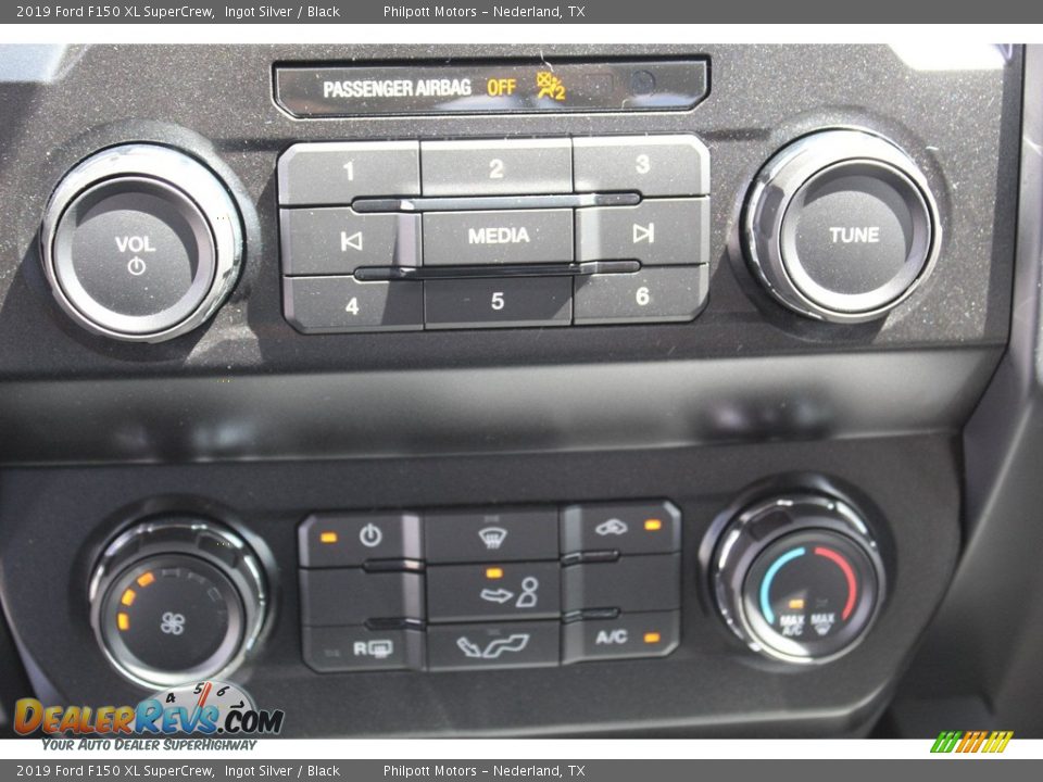 2019 Ford F150 XL SuperCrew Ingot Silver / Black Photo #16