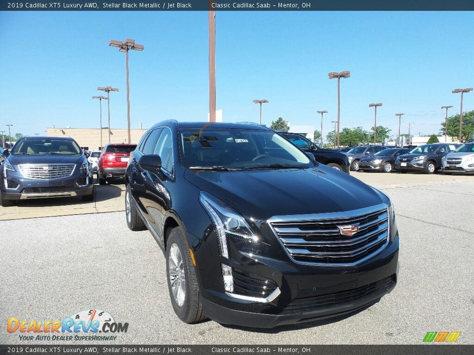 2019 Cadillac XT5 Luxury AWD Stellar Black Metallic / Jet Black Photo #1