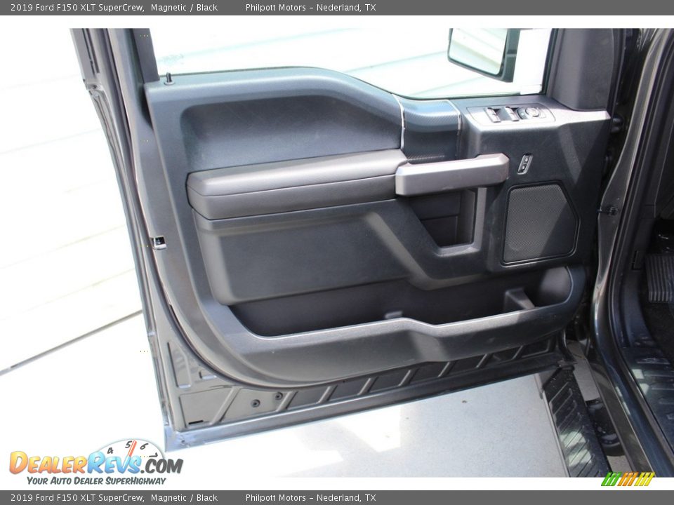 2019 Ford F150 XLT SuperCrew Magnetic / Black Photo #9