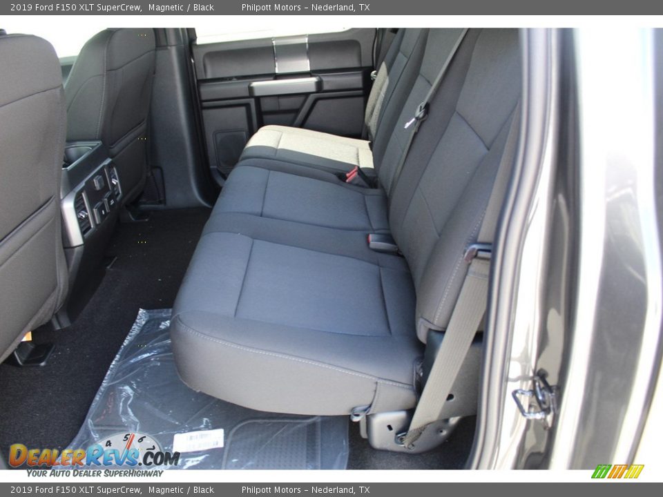 2019 Ford F150 XLT SuperCrew Magnetic / Black Photo #20