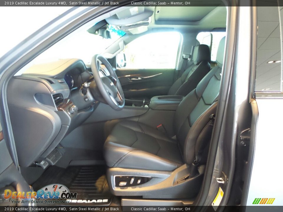 2019 Cadillac Escalade Luxury 4WD Satin Steel Metallic / Jet Black Photo #3