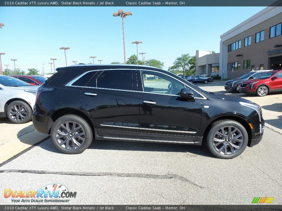 2019 Cadillac XT5 Luxury AWD Stellar Black Metallic / Jet Black Photo #2