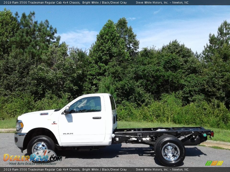 Bright White 2019 Ram 3500 Tradesman Regular Cab 4x4 Chassis Photo #1