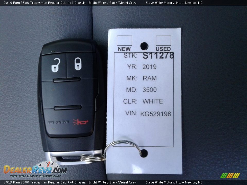 2019 Ram 3500 Tradesman Regular Cab 4x4 Chassis Bright White / Black/Diesel Gray Photo #24