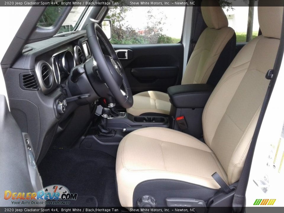 Front Seat of 2020 Jeep Gladiator Sport 4x4 Photo #10