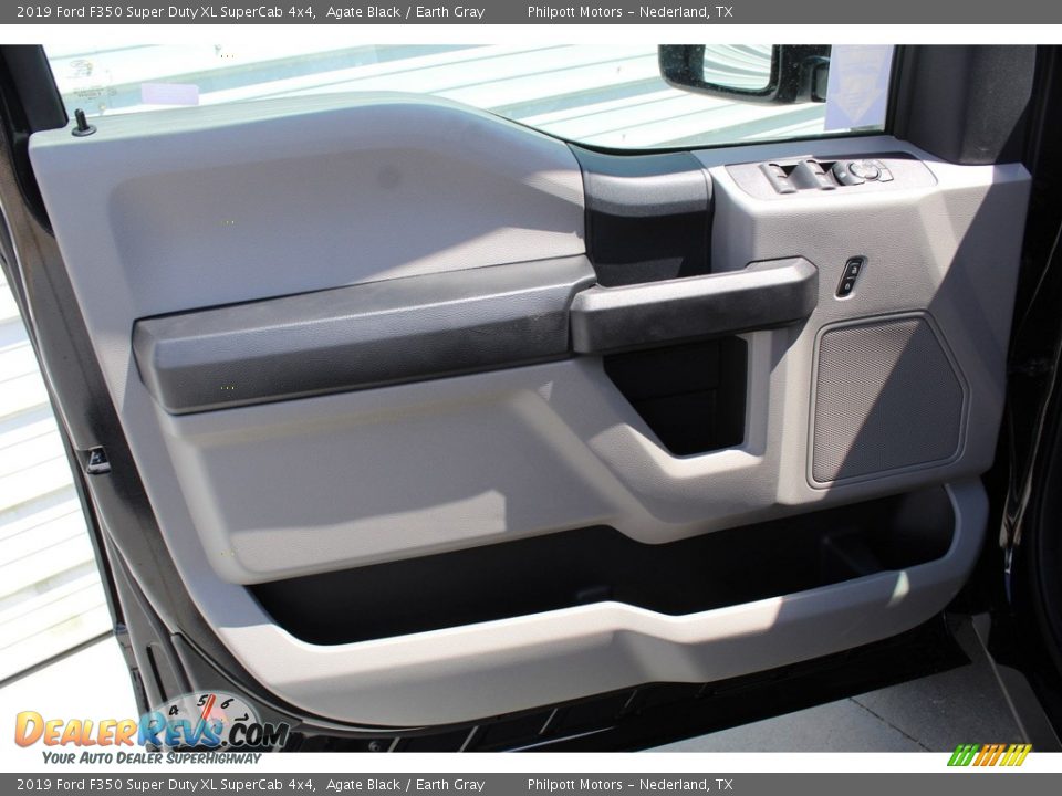 2019 Ford F350 Super Duty XL SuperCab 4x4 Agate Black / Earth Gray Photo #9
