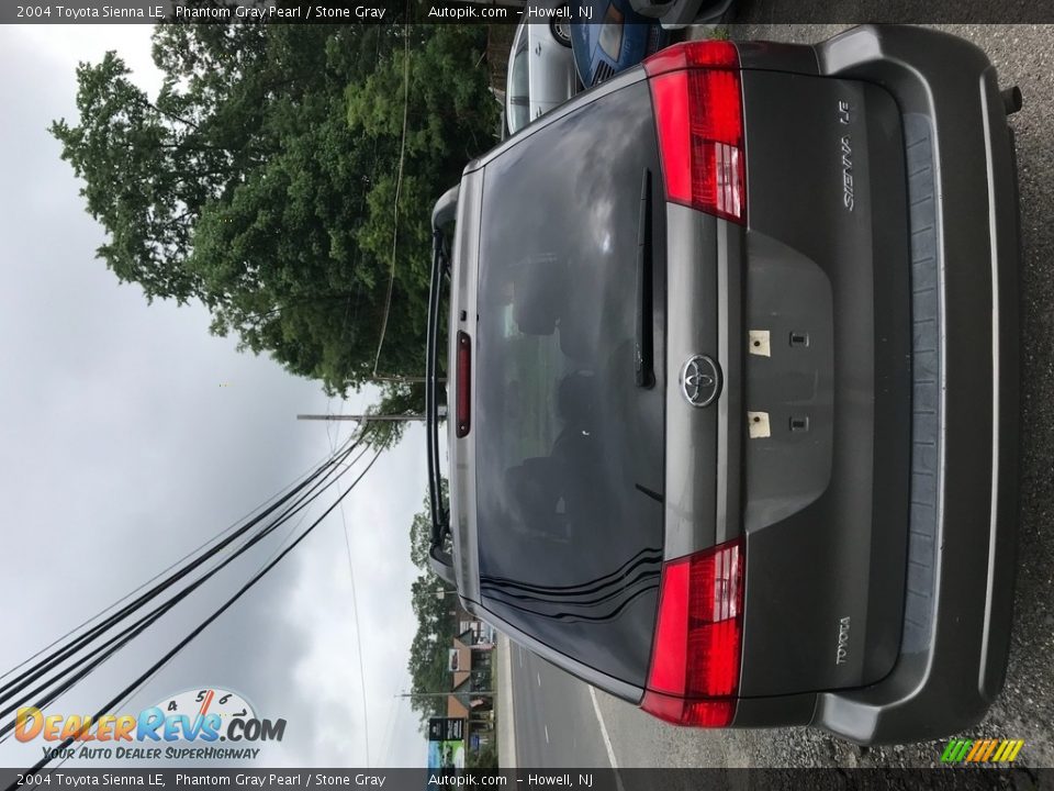 2004 Toyota Sienna LE Phantom Gray Pearl / Stone Gray Photo #6