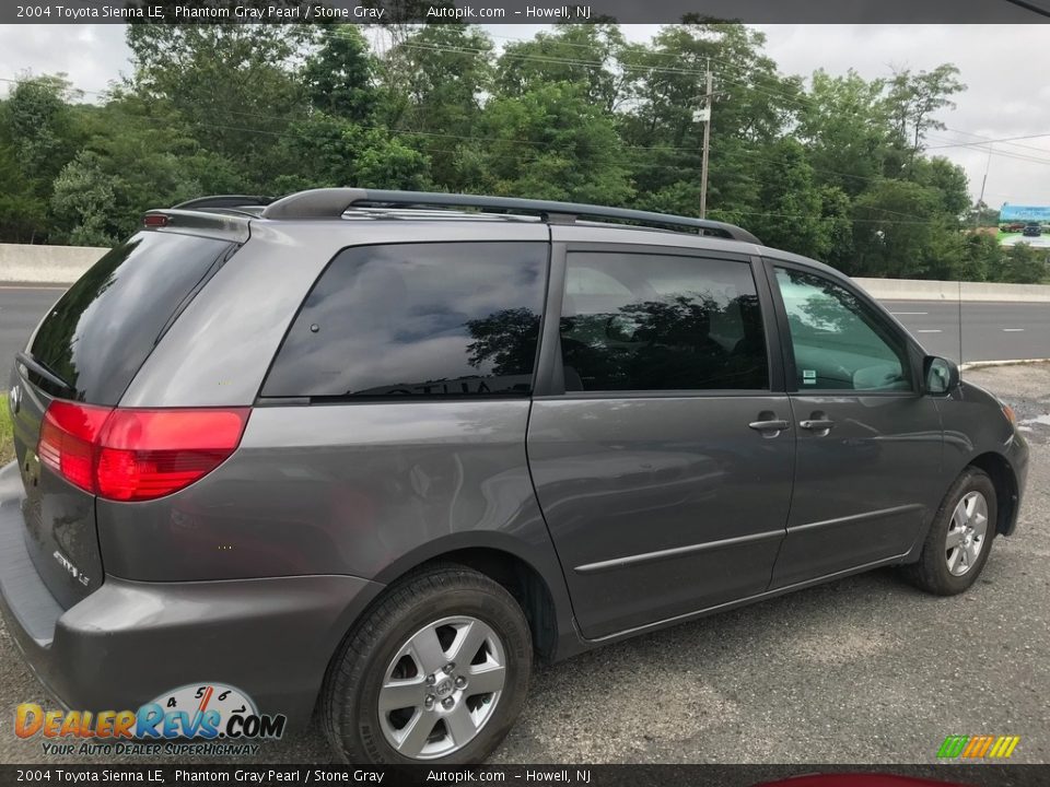 2004 Toyota Sienna LE Phantom Gray Pearl / Stone Gray Photo #7