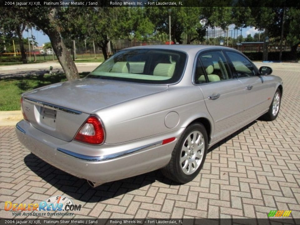 2004 Jaguar XJ XJ8 Platinum Silver Metallic / Sand Photo #9