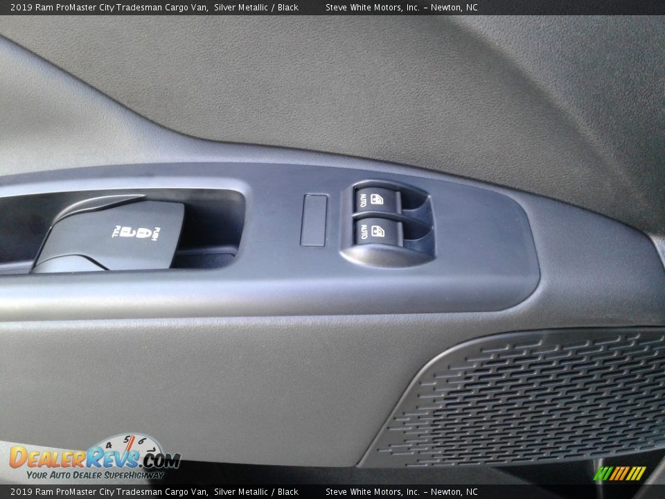 2019 Ram ProMaster City Tradesman Cargo Van Silver Metallic / Black Photo #9