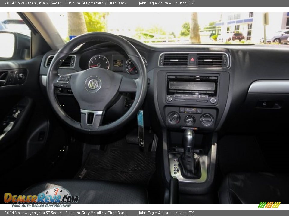 2014 Volkswagen Jetta SE Sedan Platinum Gray Metallic / Titan Black Photo #25