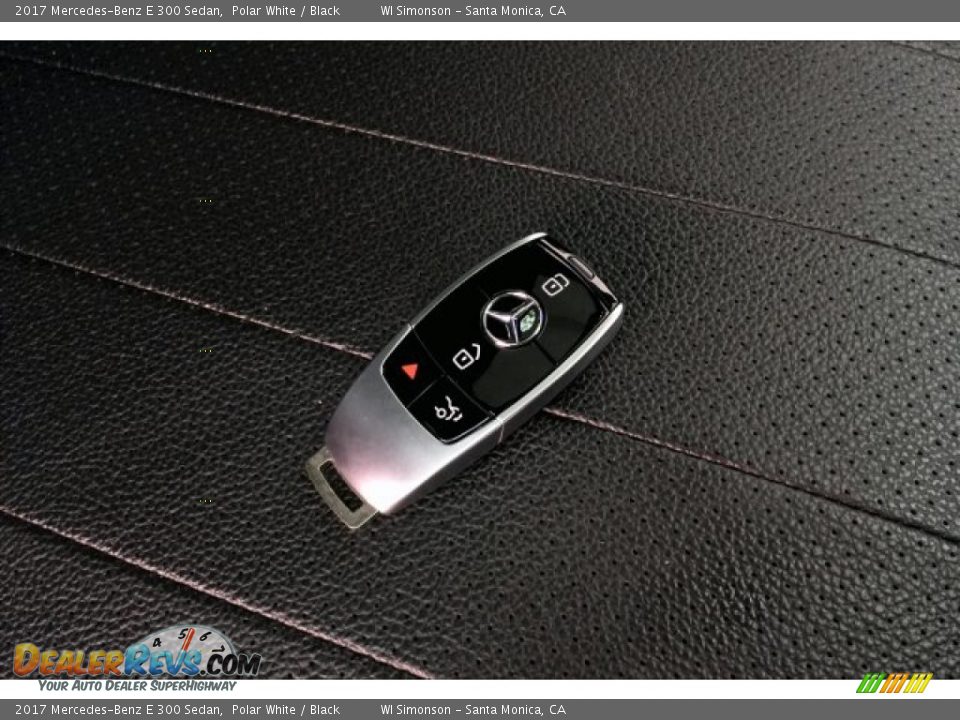 2017 Mercedes-Benz E 300 Sedan Polar White / Black Photo #11