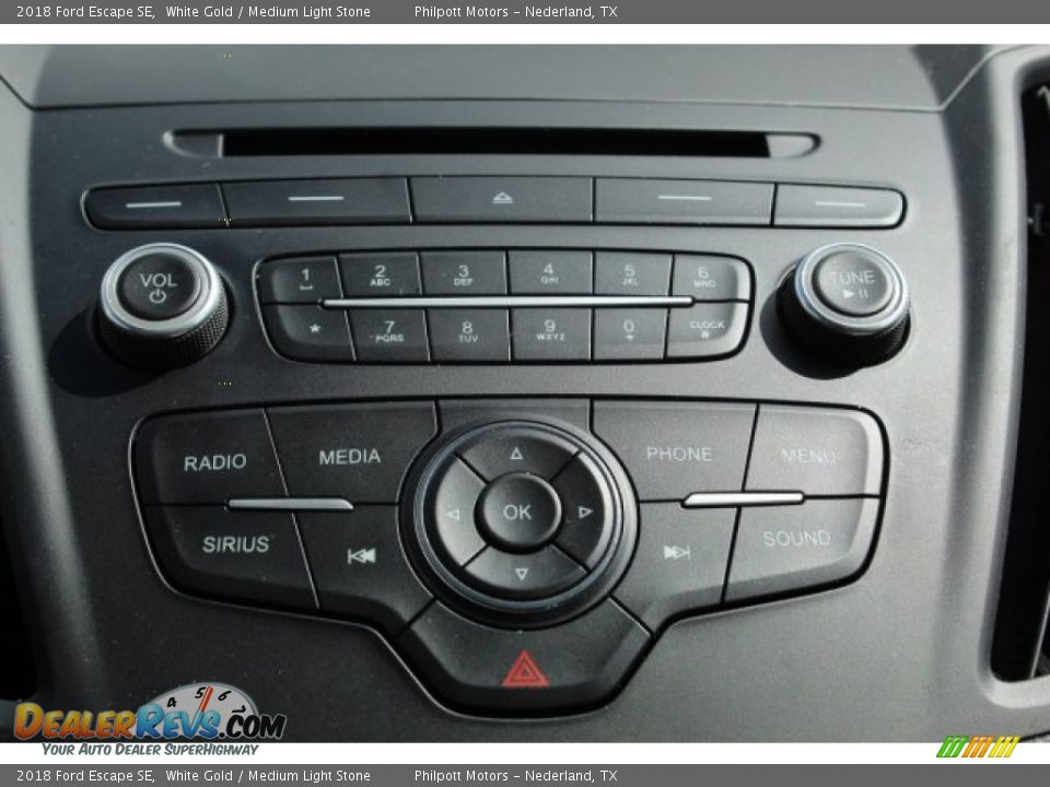 2018 Ford Escape SE White Gold / Medium Light Stone Photo #17