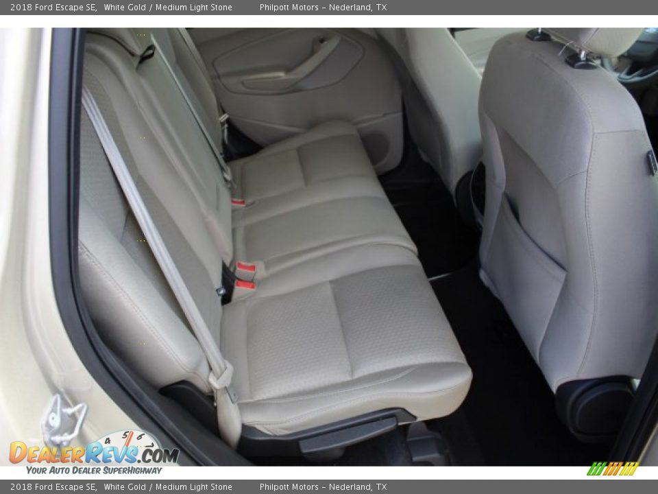 2018 Ford Escape SE White Gold / Medium Light Stone Photo #26