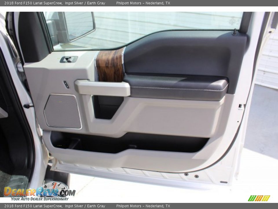 2018 Ford F150 Lariat SuperCrew Ingot Silver / Earth Gray Photo #26