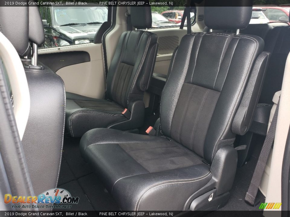 2019 Dodge Grand Caravan SXT Billet / Black Photo #3