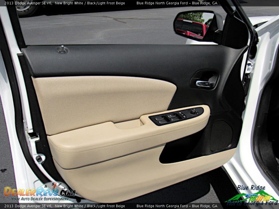 2013 Dodge Avenger SE V6 New Bright White / Black/Light Frost Beige Photo #24