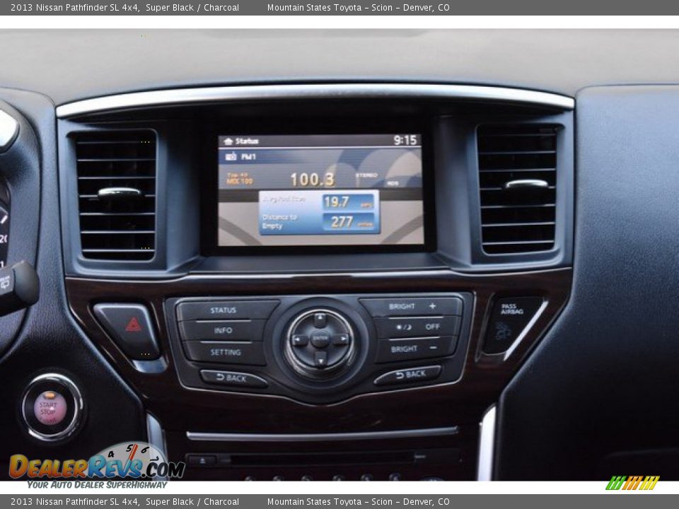 2013 Nissan Pathfinder SL 4x4 Super Black / Charcoal Photo #14