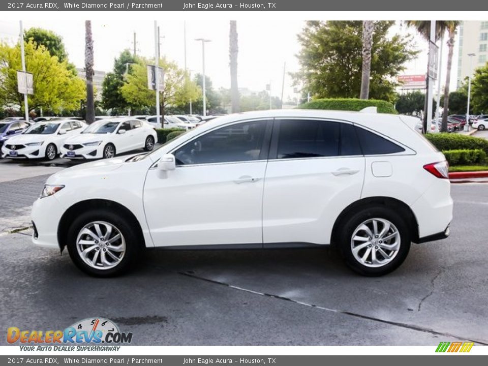 2017 Acura RDX White Diamond Pearl / Parchment Photo #4