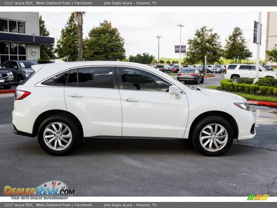 2017 Acura RDX White Diamond Pearl / Parchment Photo #8