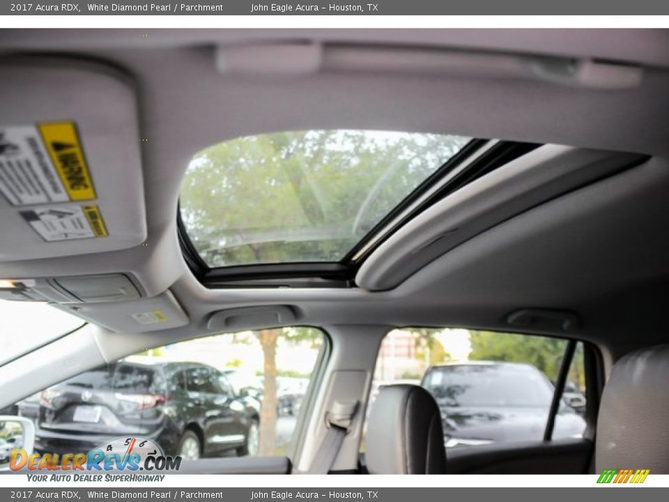 2017 Acura RDX White Diamond Pearl / Parchment Photo #17