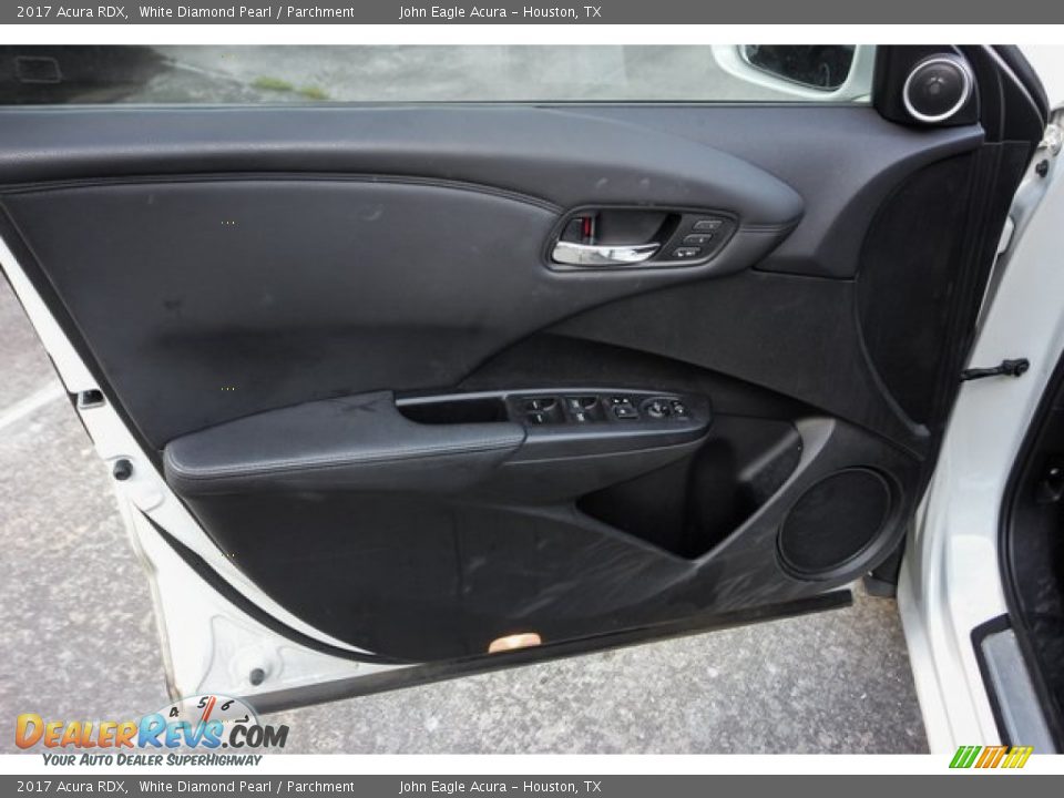 2017 Acura RDX White Diamond Pearl / Parchment Photo #18