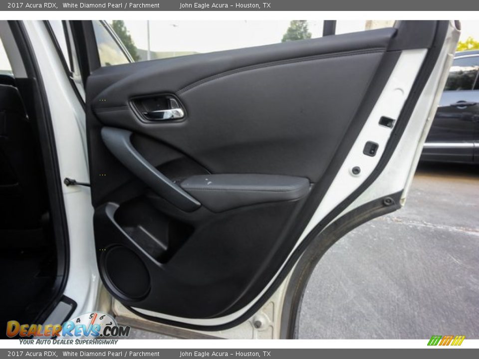 2017 Acura RDX White Diamond Pearl / Parchment Photo #23