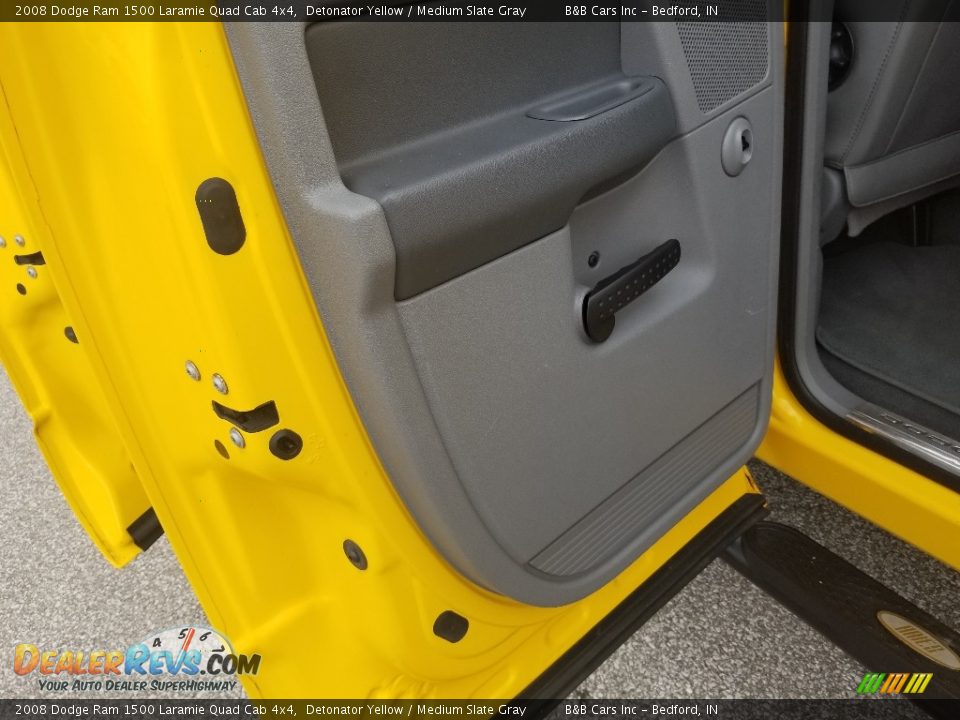 2008 Dodge Ram 1500 Laramie Quad Cab 4x4 Detonator Yellow / Medium Slate Gray Photo #31