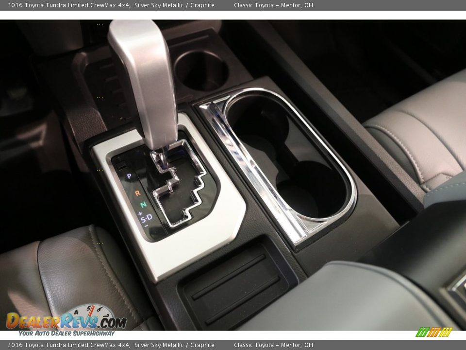 2016 Toyota Tundra Limited CrewMax 4x4 Silver Sky Metallic / Graphite Photo #16