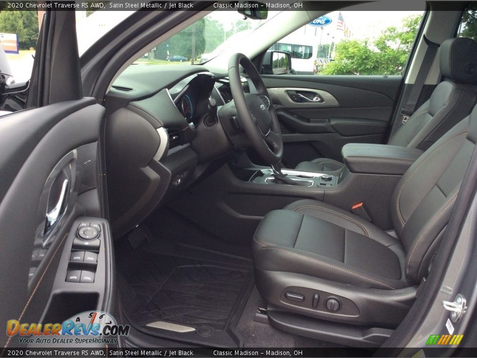Front Seat of 2020 Chevrolet Traverse RS AWD Photo #9