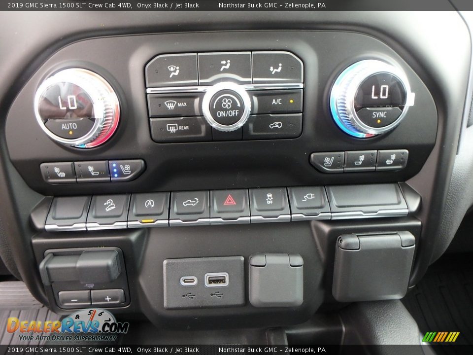 2019 GMC Sierra 1500 SLT Crew Cab 4WD Onyx Black / Jet Black Photo #18