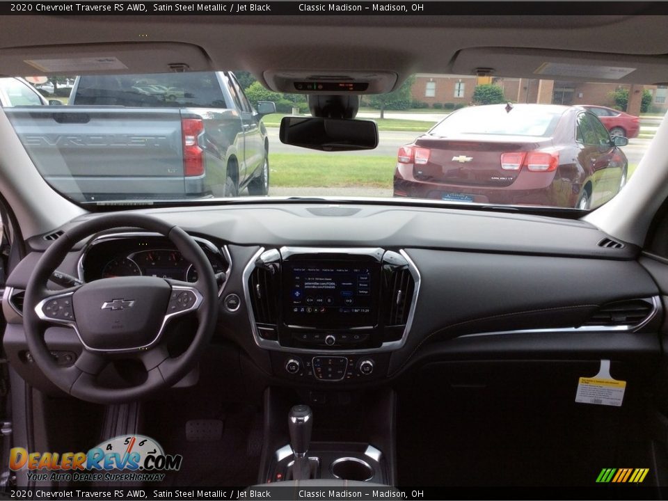 Dashboard of 2020 Chevrolet Traverse RS AWD Photo #11