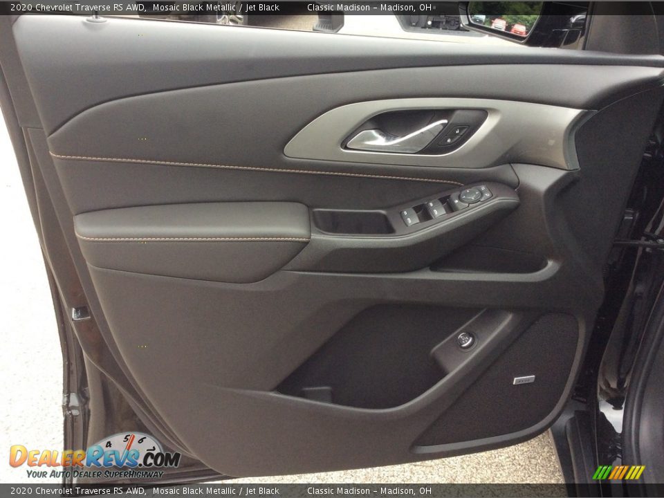 Door Panel of 2020 Chevrolet Traverse RS AWD Photo #8