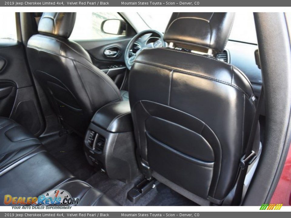 2019 Jeep Cherokee Limited 4x4 Velvet Red Pearl / Black Photo #20