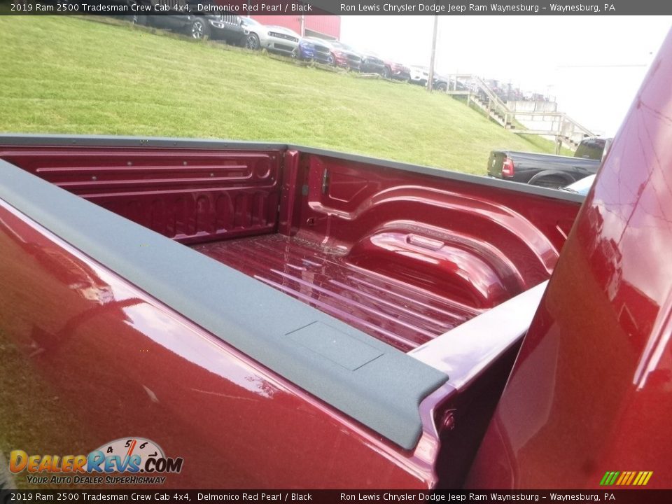 2019 Ram 2500 Tradesman Crew Cab 4x4 Delmonico Red Pearl / Black Photo #11