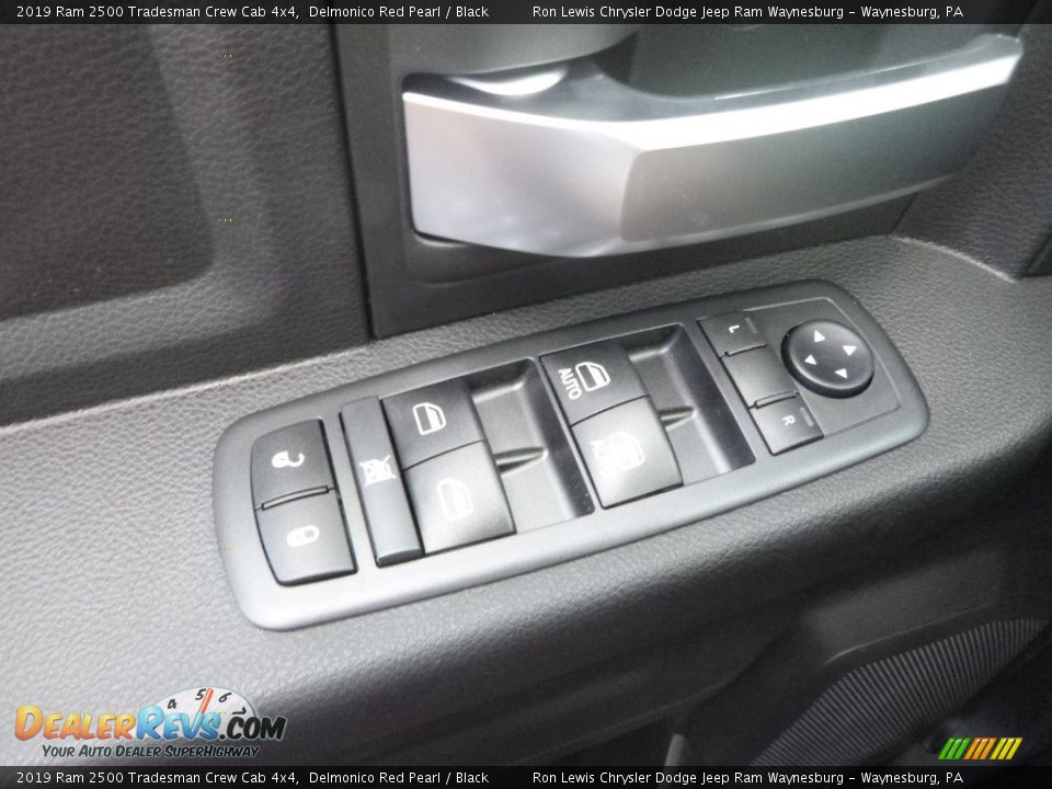 2019 Ram 2500 Tradesman Crew Cab 4x4 Delmonico Red Pearl / Black Photo #20