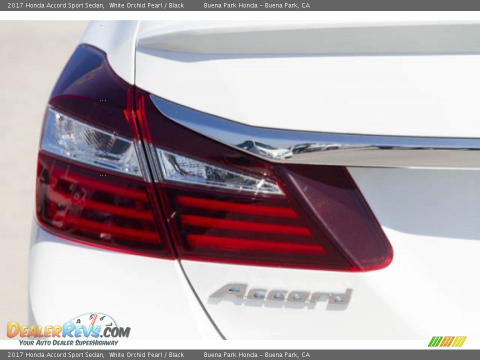 2017 Honda Accord Sport Sedan White Orchid Pearl / Black Photo #10