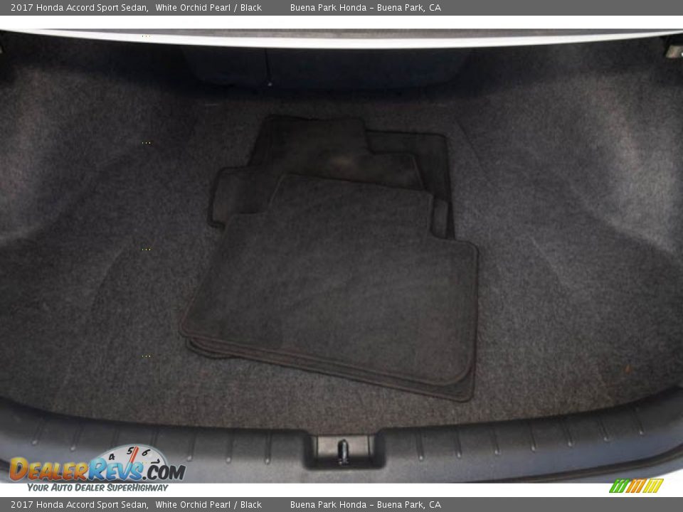 2017 Honda Accord Sport Sedan White Orchid Pearl / Black Photo #17