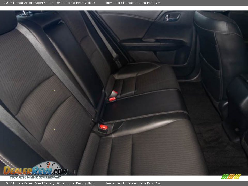 2017 Honda Accord Sport Sedan White Orchid Pearl / Black Photo #18